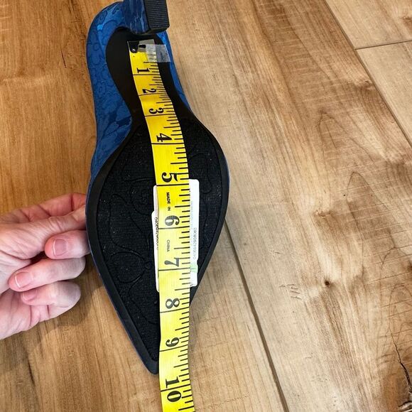 NWT Gianni Bini Blue Satin Embossed Floral Heels-Stiletto Closed Toe Size 8 1/2 - Picture 12 of 15